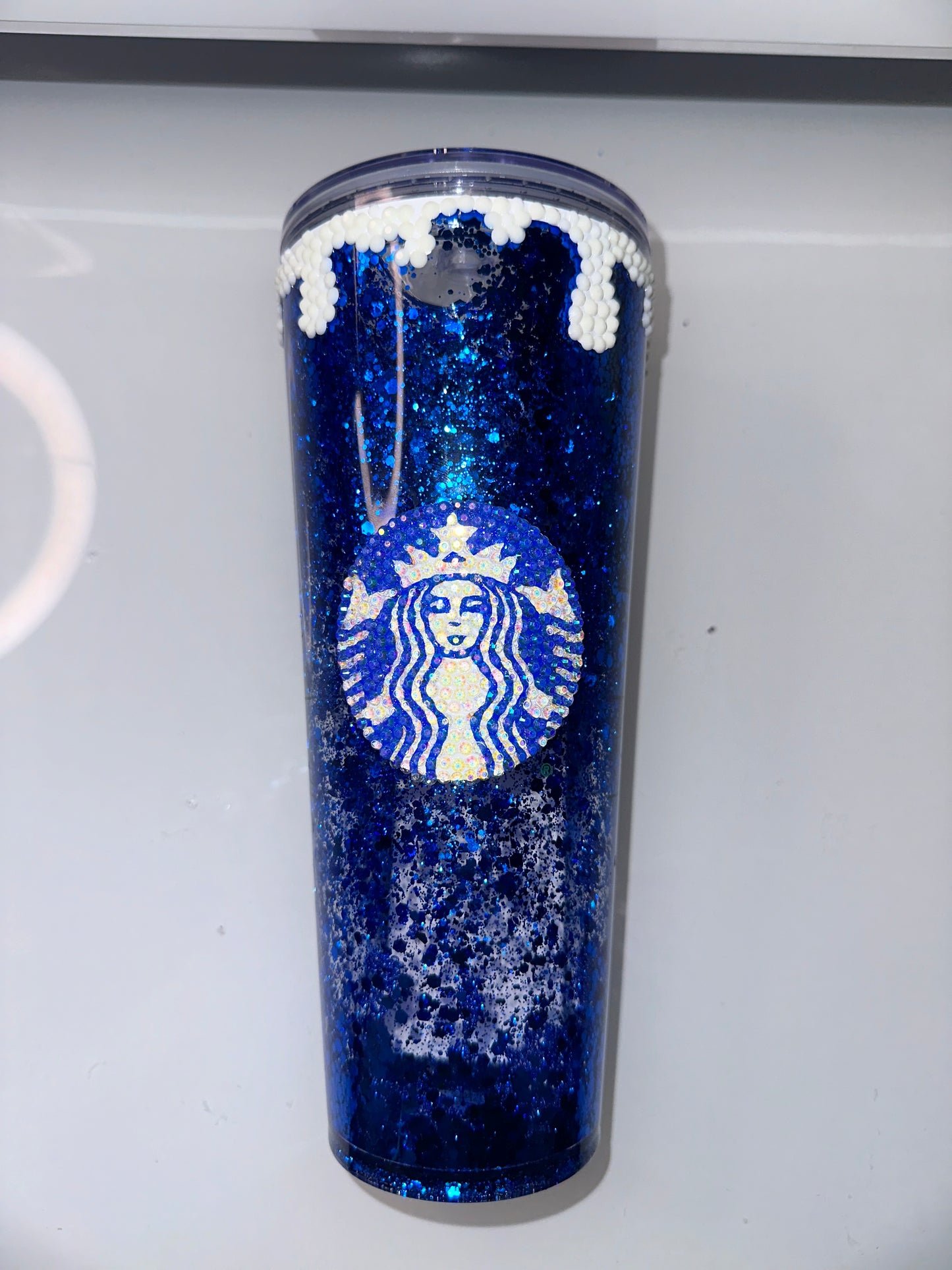 24 oz. Blue Glitter and White Paint Drip Rhinestone